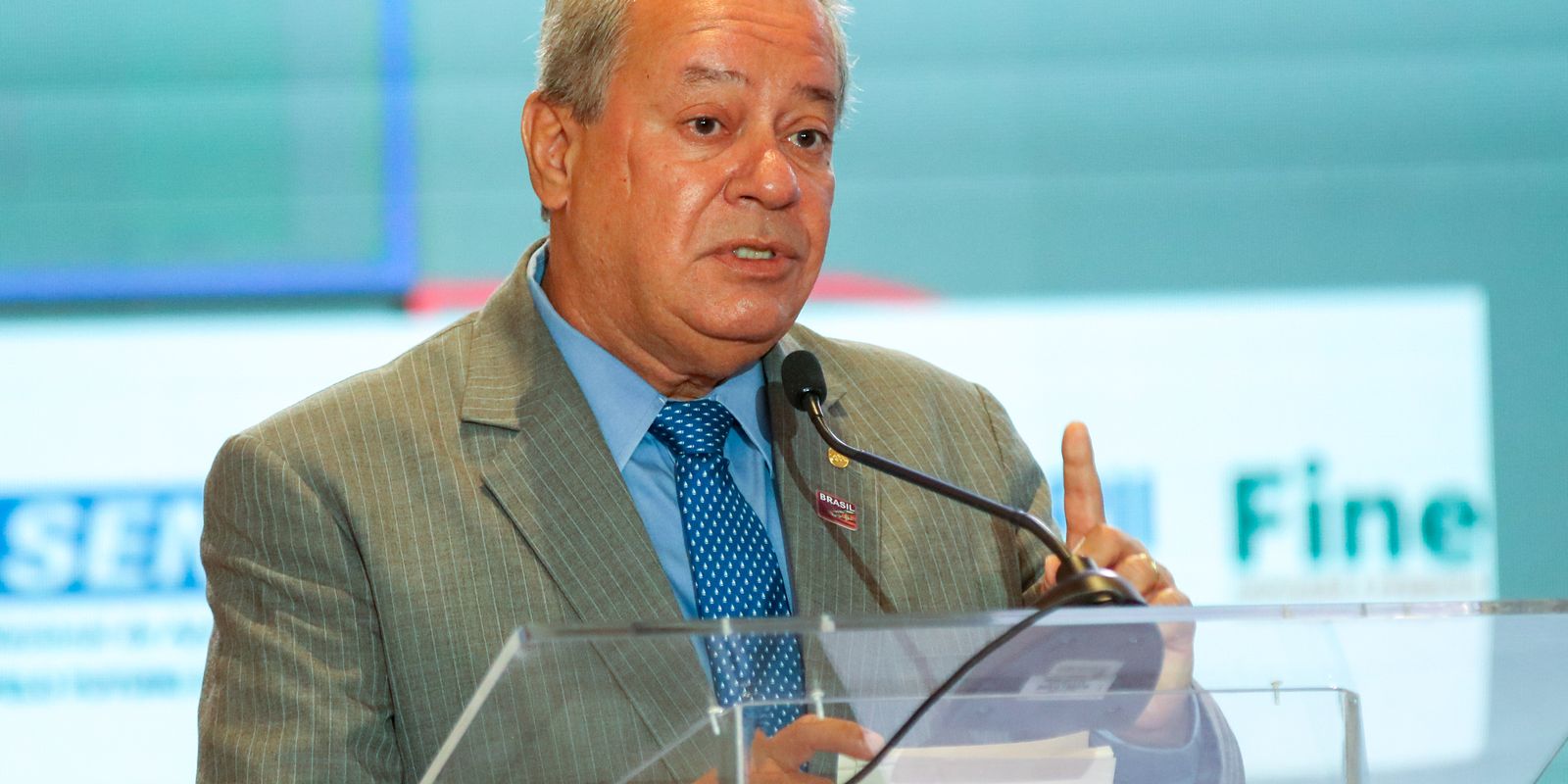 CNI vê risco para exportações com tarifa de 25% dos EUA