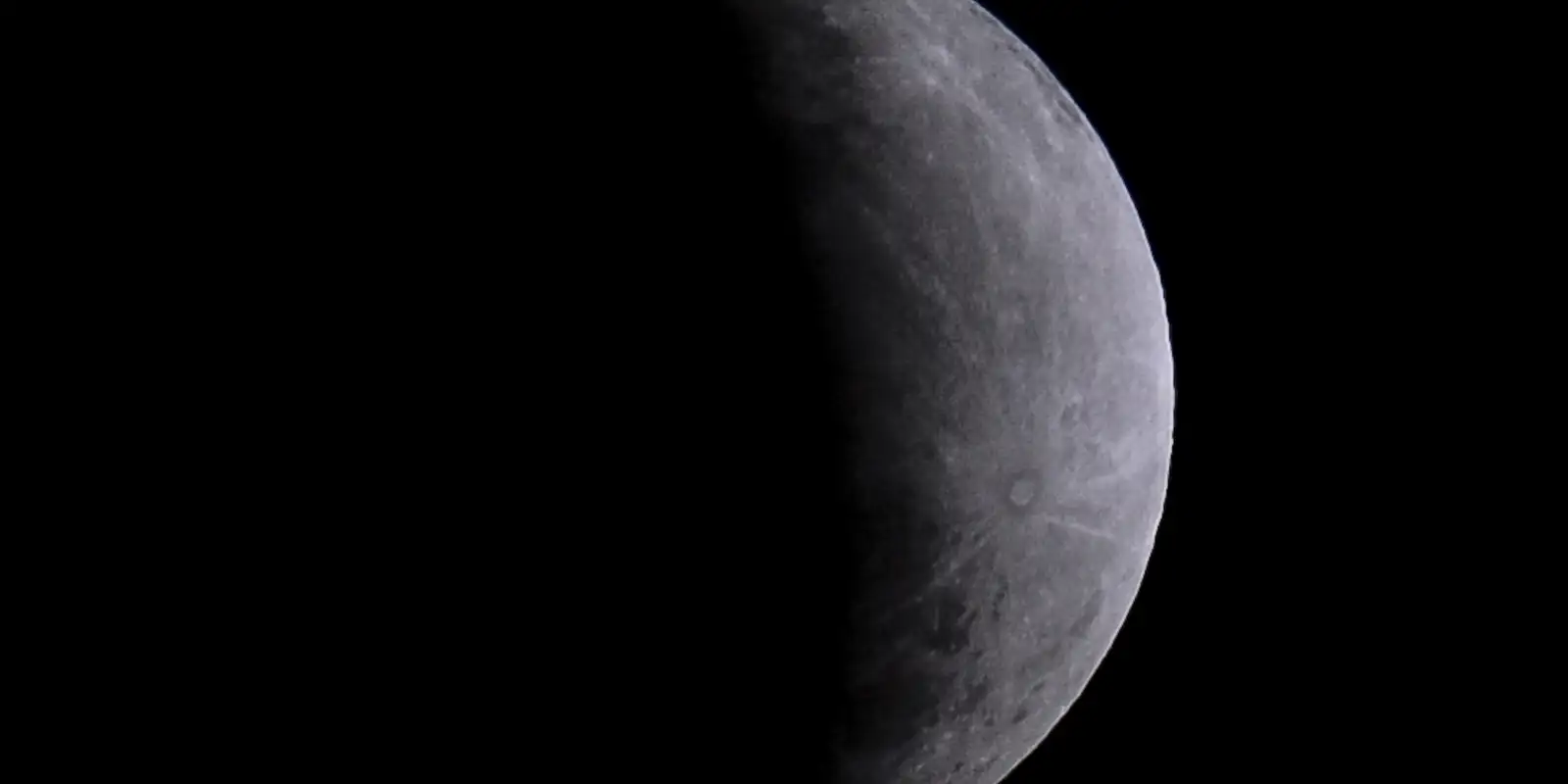 Eclipse parcial da Lua nesta quinta-feira será visto em todo o Brasil