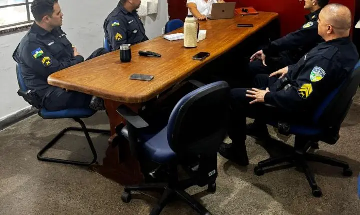 1º BPM recebe publicitário para alinhamento de comunicação institucional